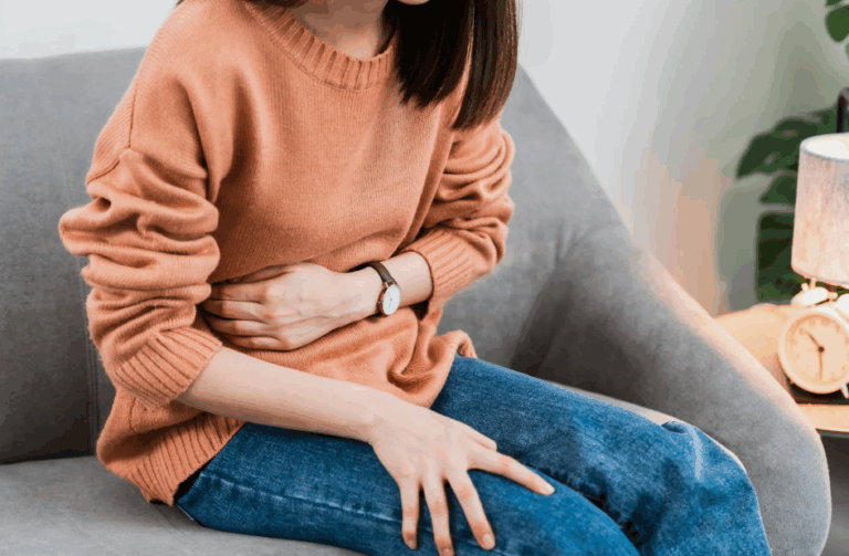 アフターピル(緊急避妊薬)による生理の変化 | 消退出血と着床出血の違いを解説 イメージ