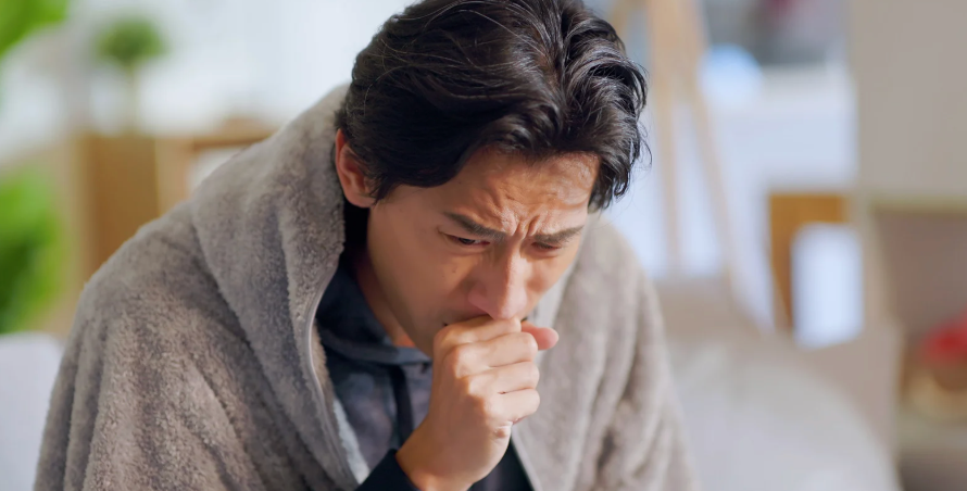 咳が止まらないのは肺炎クラミジア？症状や治療方法を詳しく解説
