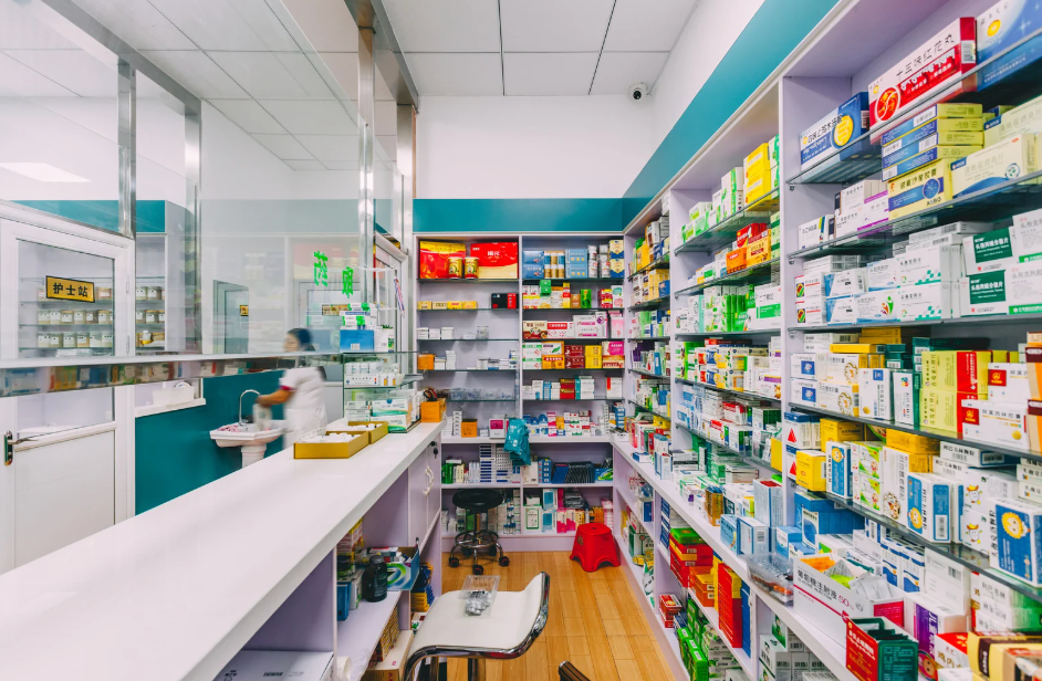 膀胱炎は市販薬で治療できる？服用する際の注意点や正しい服用方法を解説